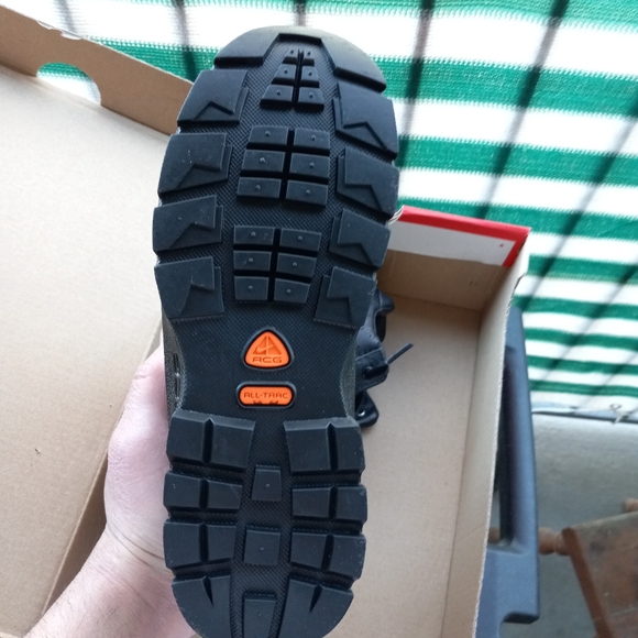 Nike 2y Air Max Boots NEW - Picture 2 of 12